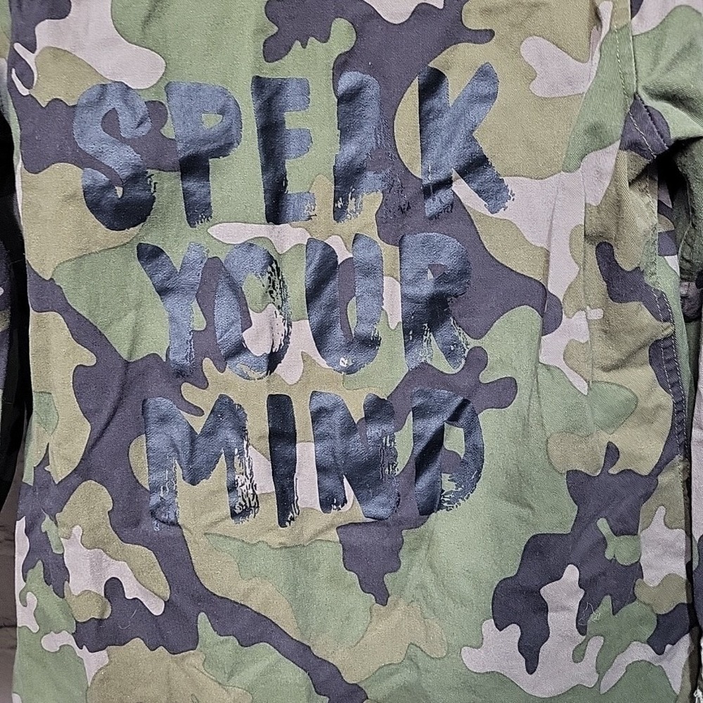 Rue21 Camo Print Utility Jacket Medium Hooded Speak Your Mind Casual Military